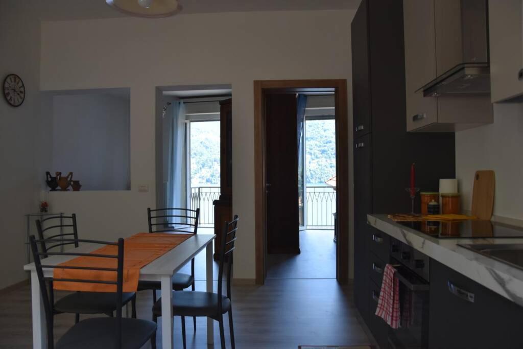 La Resilienza, Apartment With View, Carate Urio ภายนอก รูปภาพ
